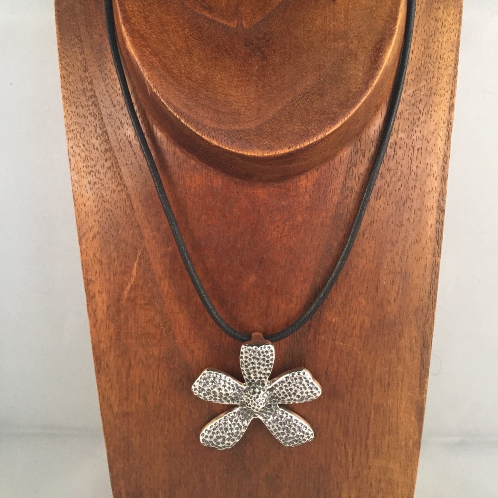 Silpada Leather Necklace & Flower Pendant